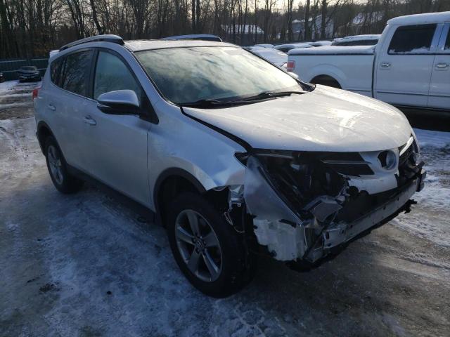 2015 TOYOTA RAV4 XLE - JTMRFREV9FJ036125