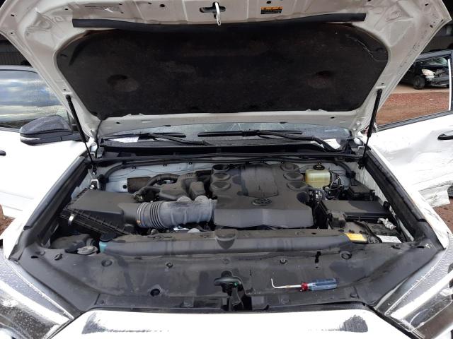 2021 TOYOTA 4RUNNER VE JTEHU5JR0M5927070