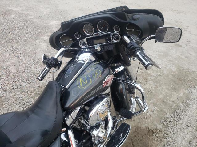 2006 HARLEY-DAVIDSON FLHTCUI 1HD1FCW126Y657458