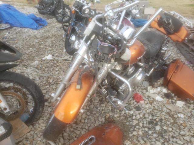 2014 HARLEY-DAVIDSON FLHX 1HD1KBM17EB621842