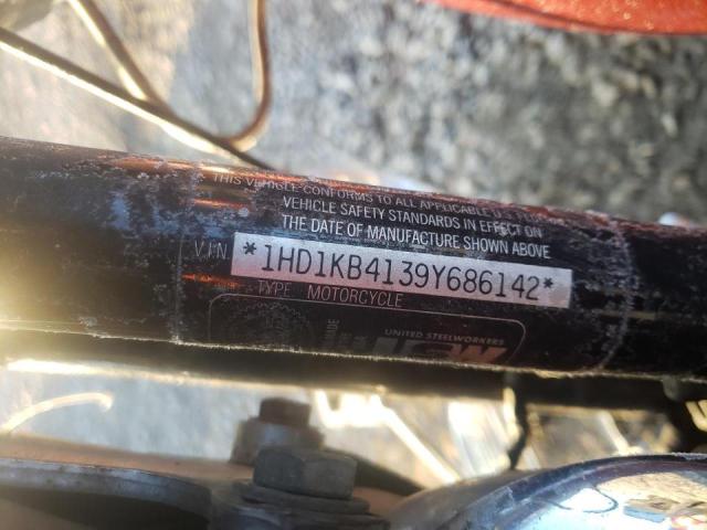 2009 HARLEY-DAVIDSON FLHX 1HD1KB4139Y686142