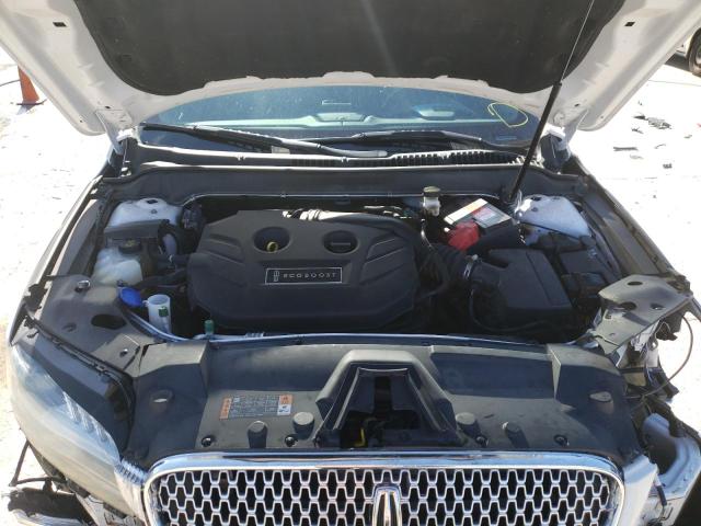 2017 LINCOLN MKZ PREMIE 3LN6L5A98HR605340