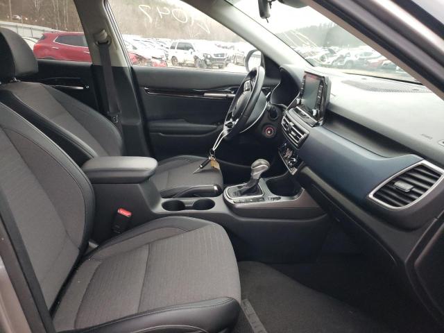 2021 KIA SELTOS S KNDEUCAA2M7074701