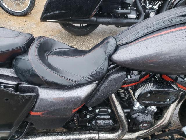 2018 HARLEY-DAVIDSON FLHXSE CVO 1HD1PXL1XJB956782