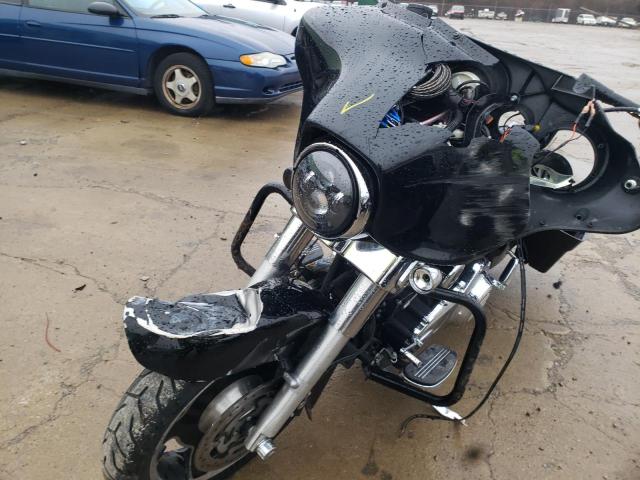 2011 HARLEY-DAVIDSON FLHX 1HD1KBM14BB655264