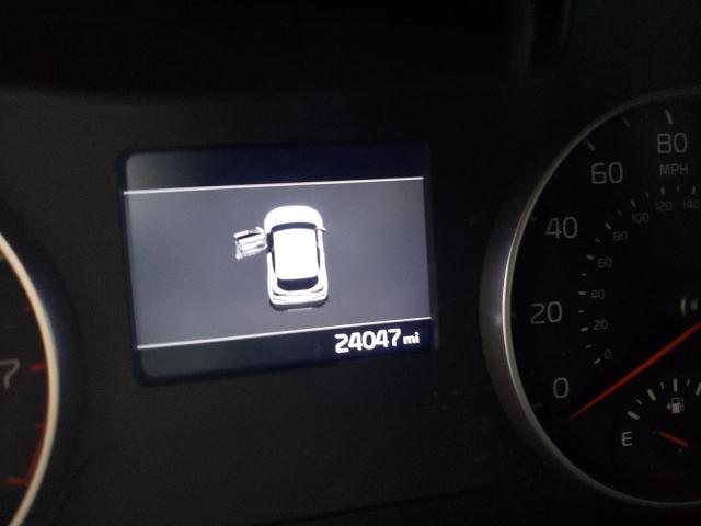 2021 KIA SELTOS S KNDEUCAA2M7074701