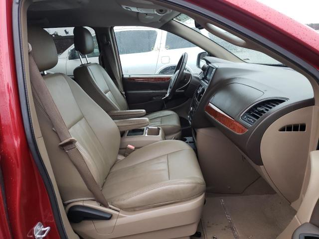 2016 CHRYSLER TOWN & COU - 2C4RC1BG7GR246185
