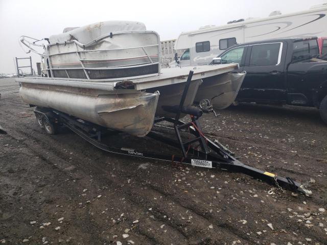 Salvage boats for sale at Earlington, KY auction: 2019 Sweetwater Pontoon