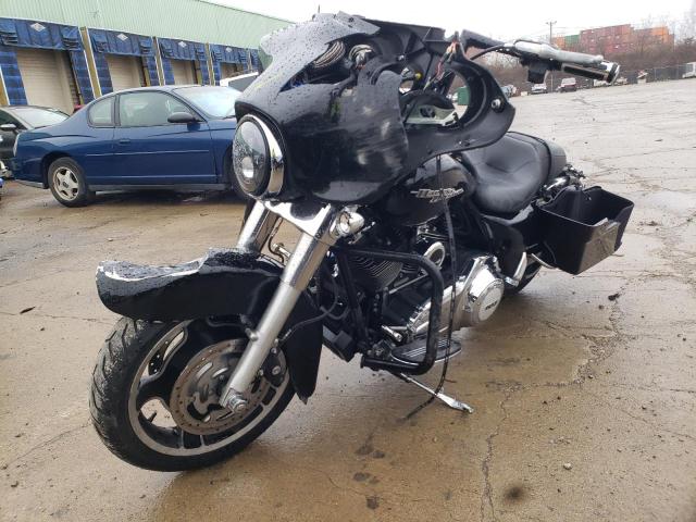 2011 HARLEY-DAVIDSON FLHX 1HD1KBM14BB655264