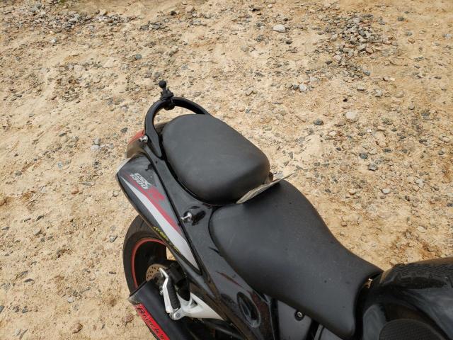 2012 SUZUKI GSX1300 R JS1GX72AXC2100411