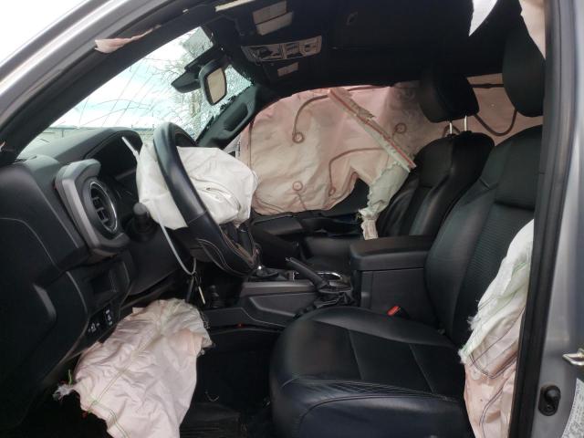 3TMCZ5AN0KM241258 Toyota Tacoma Dou 2019. Фото: 4