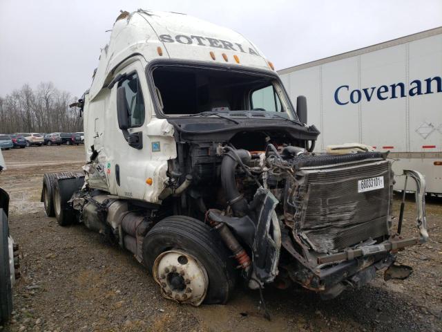 Salvage cars for sale from Copart Ellwood City, PA: 2014 Freightliner Cascadia 1