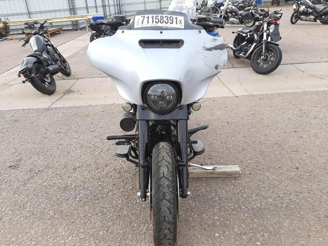 2019 HARLEY-DAVIDSON FLHXS 1HD1KRP33KB623704