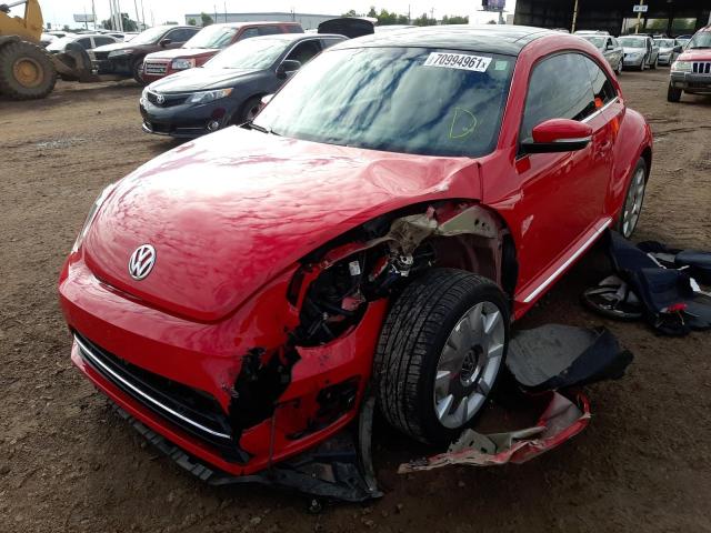 2019 VOLKSWAGEN BEETLE SE 3VWJD7AT5KM709532
