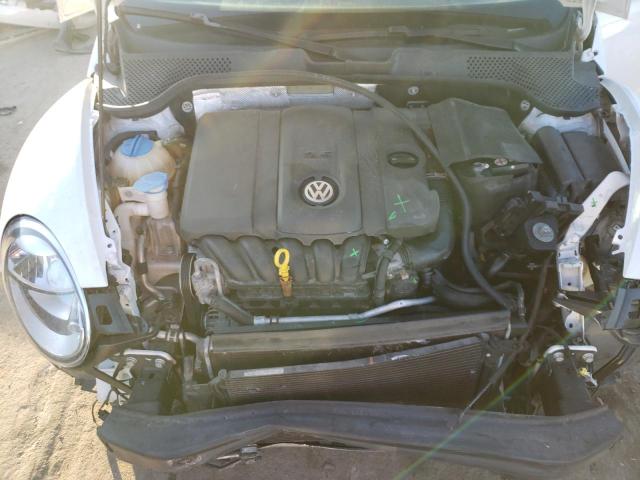 2013 VOLKSWAGEN BEETLE 3VW5X7AT4DM830595