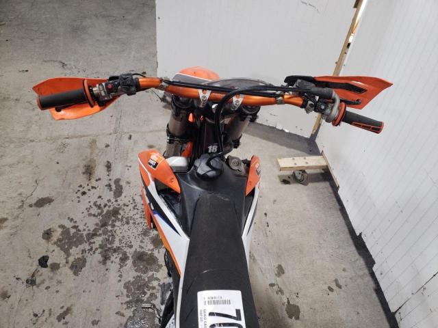 2021 KTM 250 SX-F VBKSXK435MM149120