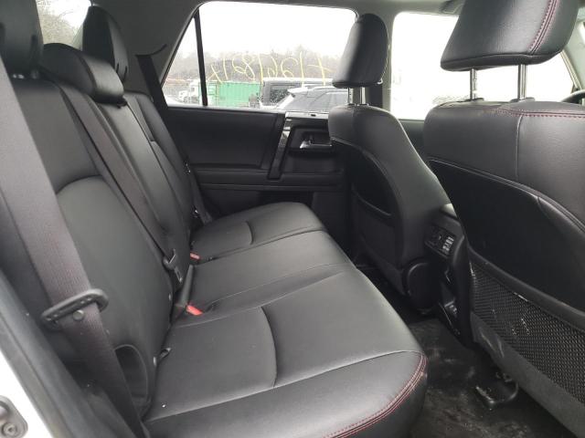 2021 TOYOTA 4RUNNER VE JTELU5JR0M5938404