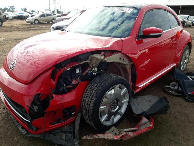 2019 VOLKSWAGEN BEETLE SE 3VWJD7AT5KM709532
