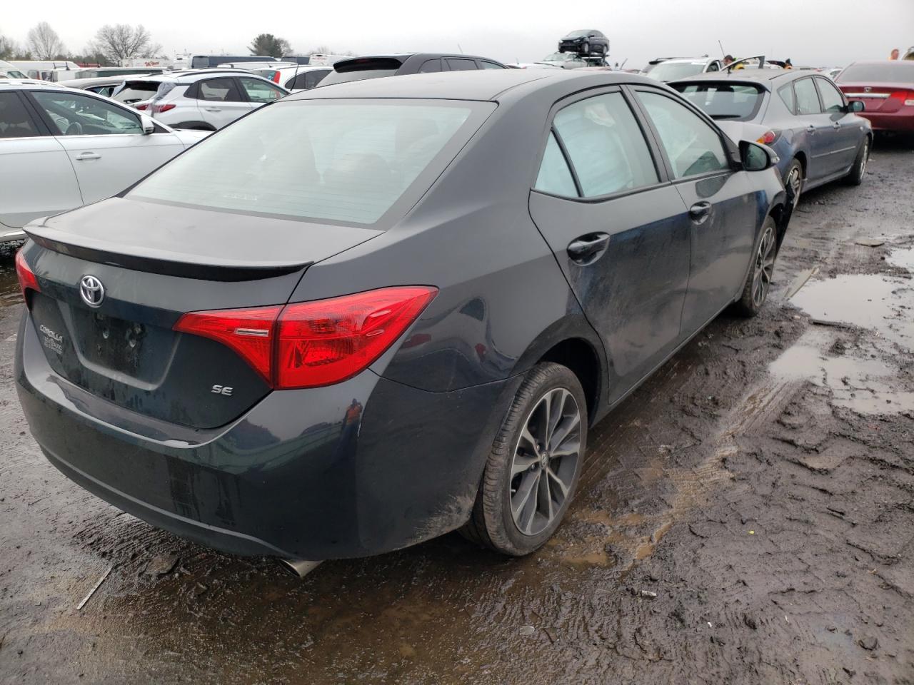 VIN 2T1BURHE9JC016304 2018 TOYOTA COROLLA no.4