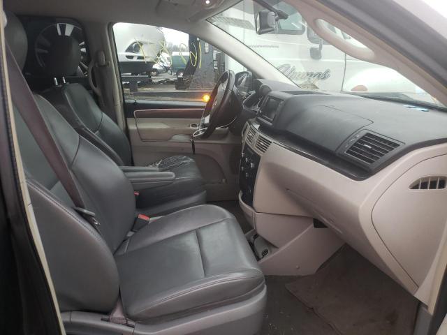 2010 VOLKSWAGEN ROUTAN SE 2V4RW3D13AR245964