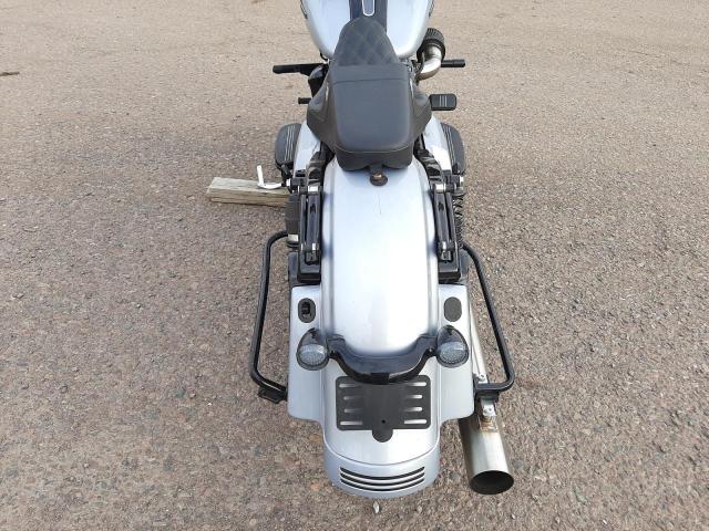 2019 HARLEY-DAVIDSON FLHXS 1HD1KRP33KB623704