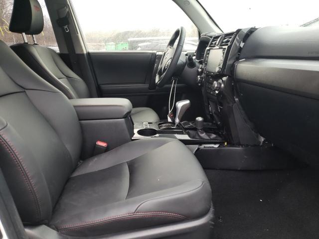 2021 TOYOTA 4RUNNER VE JTELU5JR0M5938404