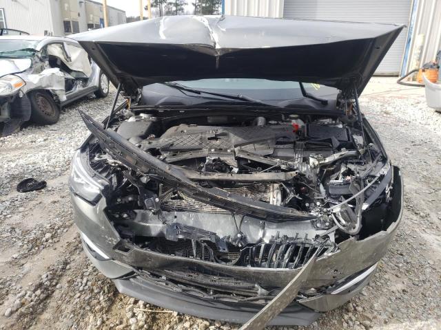 2018 BUICK REGAL ESSE W04GP6SX8J1066163