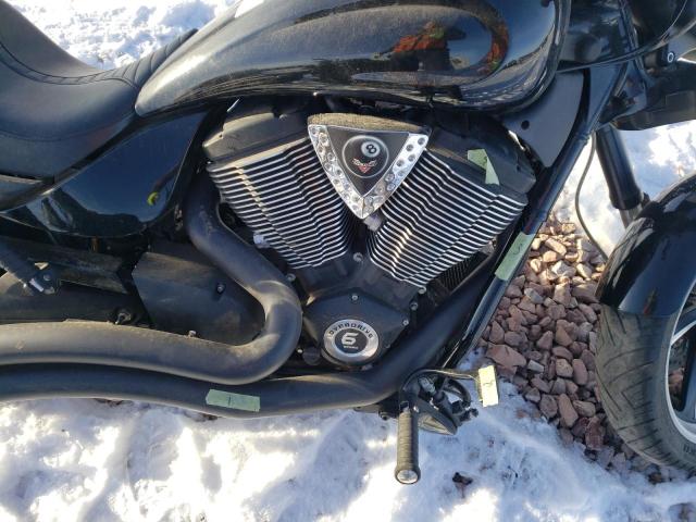 2011 VICTORY MOTORCYCLES HAMMER 8-B 5VPHA36N6B3003816