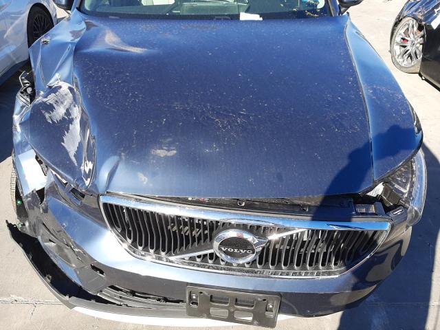 2021 VOLVO XC40 T5 MO YV4162UK2M2422546