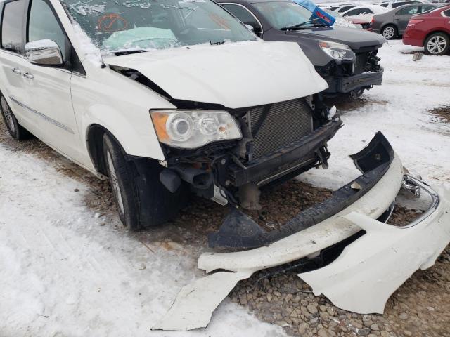 2011 CHRYSLER TOWN & COU - 2A4RR6DG0BR789101