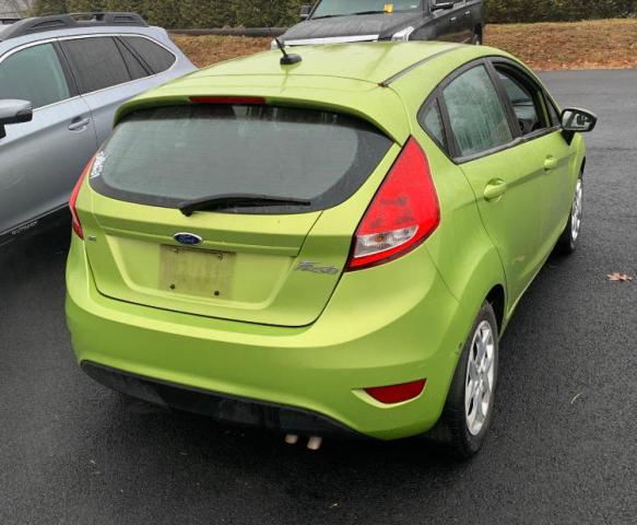 2012 FORD FIESTA SE - Right Rear View