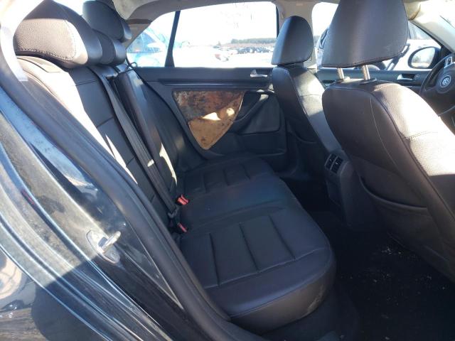 2010 VOLKSWAGEN JETTA SE - 3VWRX7AJ6AM019764