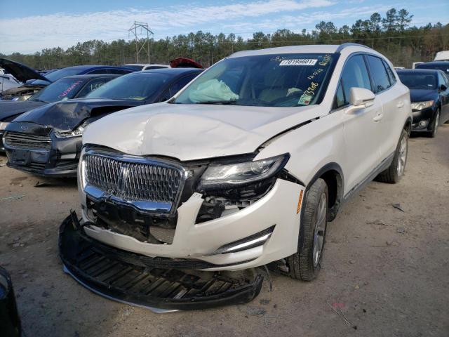 2019 LINCOLN MKC SELECT 5LMCJ2C92KUL21610
