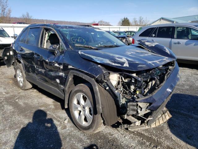 Salvage cars for sale from Copart Grantville, PA: 2020 Toyota Rav4 XLE