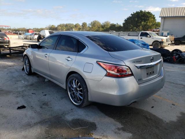 Фото: 1N4AL3AP2FC572676 - 3