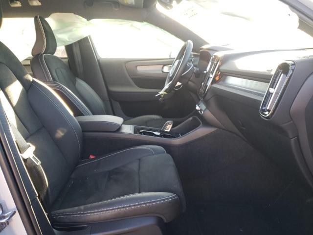 2021 VOLVO XC40 RECHA YV4ED3UR4M2534047
