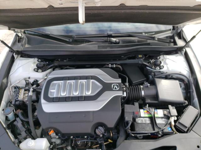 2017 ACURA RLX TECH JH4KC1F59HC000614