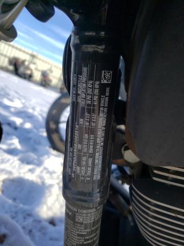 2011 VICTORY MOTORCYCLES HAMMER 8-B 5VPHA36N6B3003816