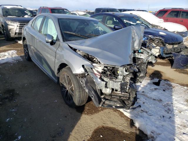 Salvage vehicles for parts for sale at auction: 2021 Toyota Camry SE