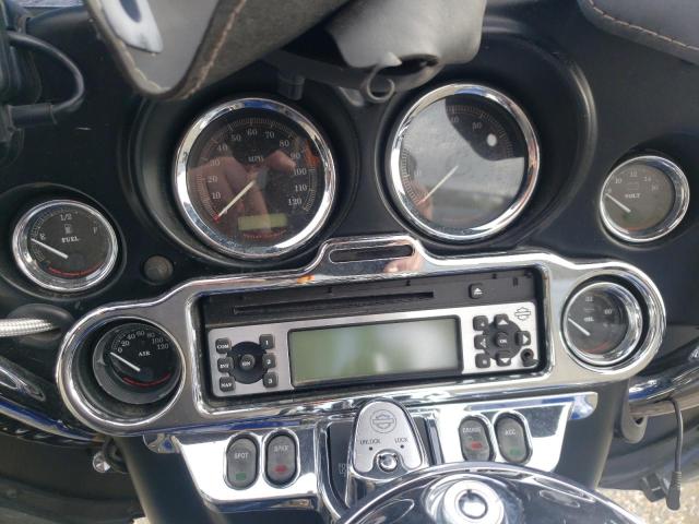 2009 HARLEY-DAVIDSON FLHTCU 1HD1FC4329Y690212