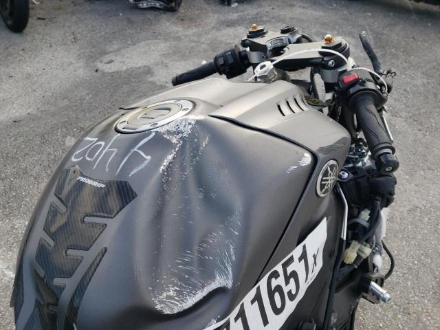 2019 YAMAHA YZFR6 JYARJ28E4KA004402