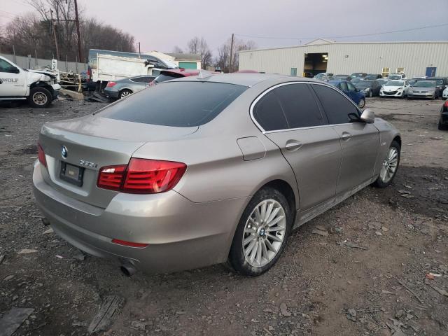 2011 BMW 535 XI - Right Rear View
