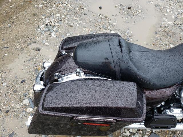 2011 HARLEY-DAVIDSON FLHX 1HD1KBM13BB630954