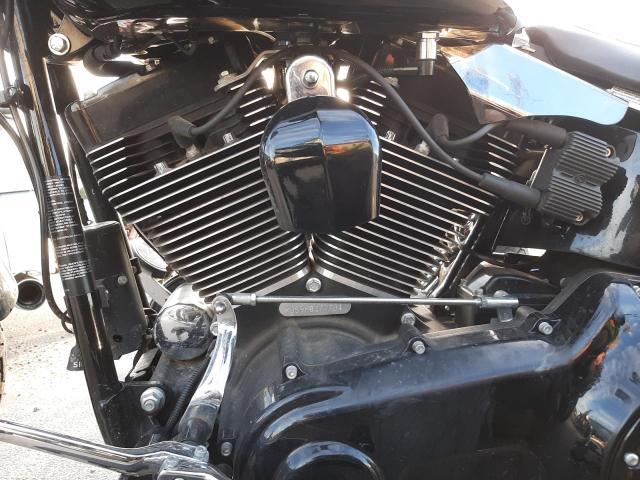 2017 HARLEY-DAVIDSON FLSS 1HD1JS918HB037773