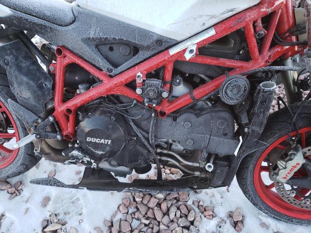 2011 DUCATI 848 ZDM1XBMV0BB015336