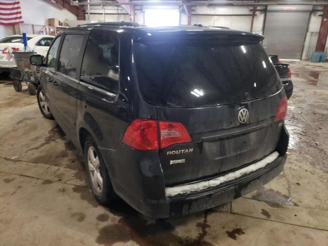 2011 VOLKSWAGEN ROUTAN SE 2V4RW3DG8BR636470
