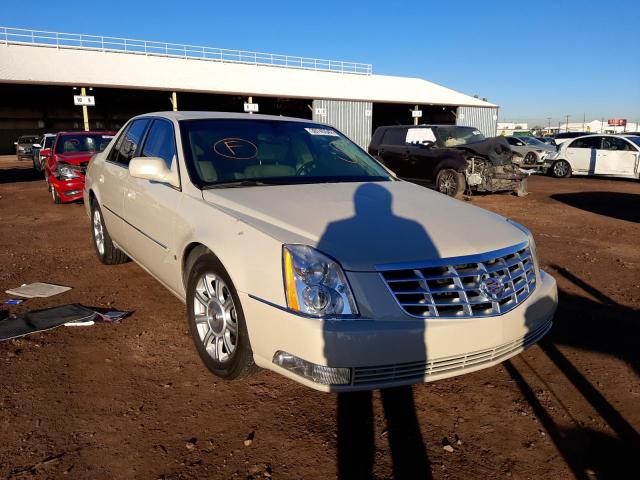 2010 CADILLAC DTS - Other View
