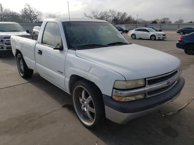 Salvage cars for sale from Copart Wilmer, TX: 2001 Chevrolet Silverado