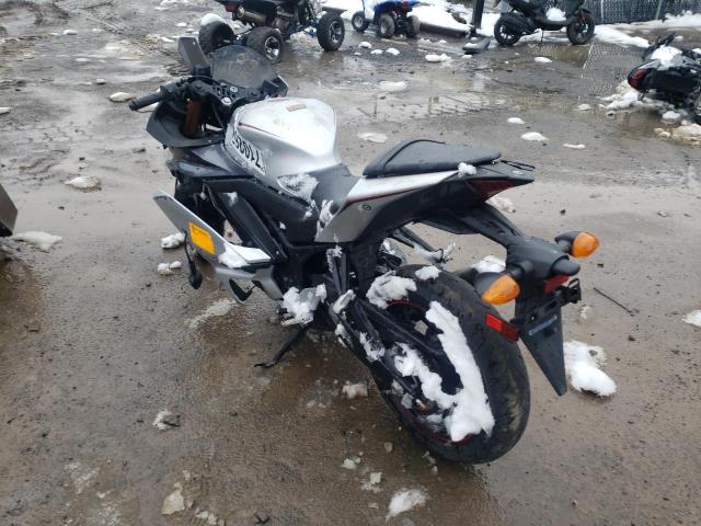 2020 YAMAHA YZFR3 A MH3RH18Y6LK003172