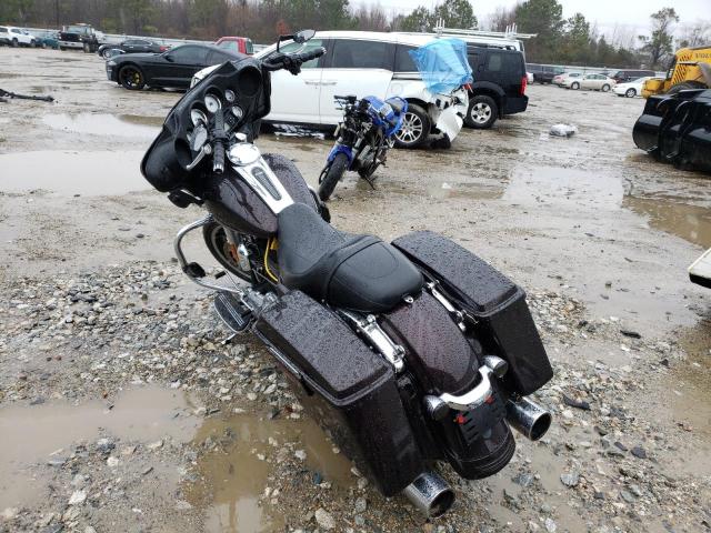 2011 HARLEY-DAVIDSON FLHX 1HD1KBM13BB630954